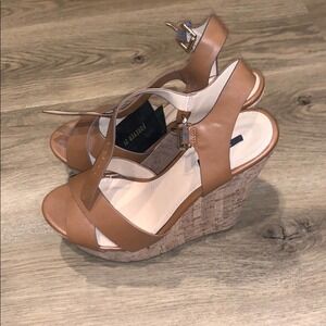 NEW Forever 21 Wedged Heels Size 8.5